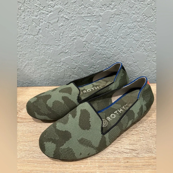 EUC Rothy’s The loafer Olive Camo Sz 6.5 - Picture 3 of 7